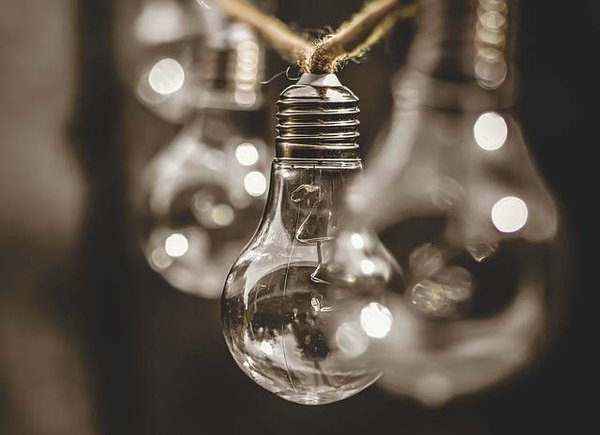 Les politiques de développement durable et la transition énergétique